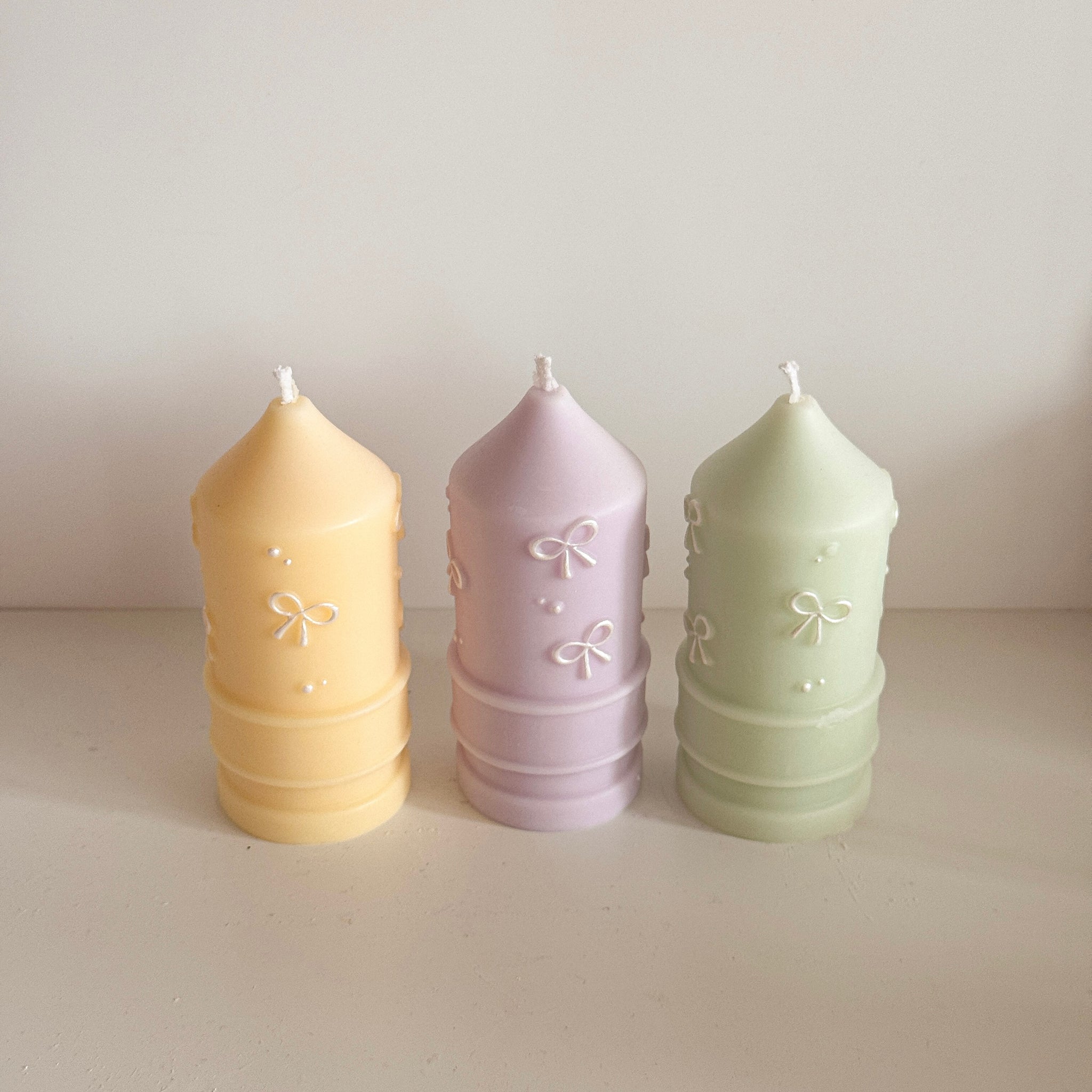 ୨୧ coquette taper candle ♡
