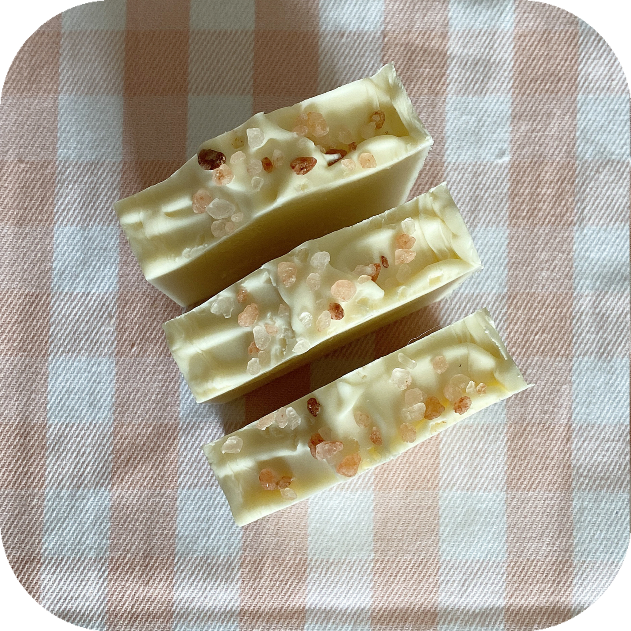 ‧₊˚ white tea soap