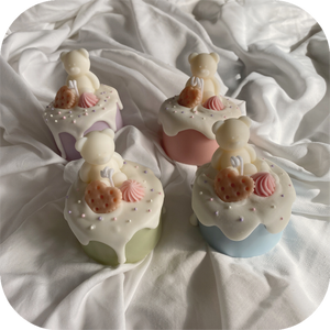mini cake candle (fruit loops)